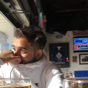 Meet your Posher, Aman